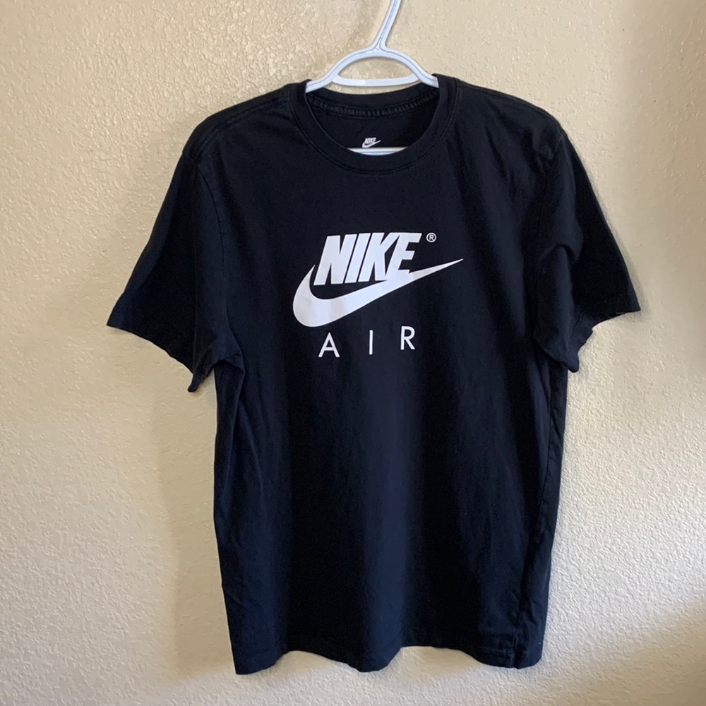 Nike t-shirt